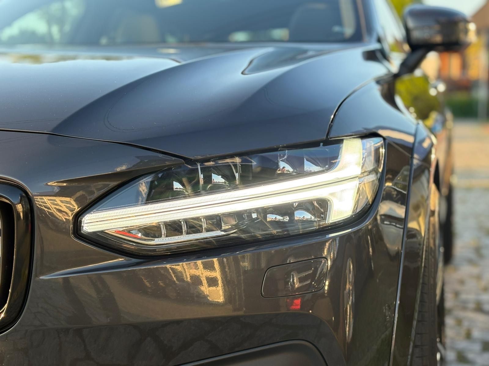Volvo V90 Cross Country Ultimate AWD B5 HEICO