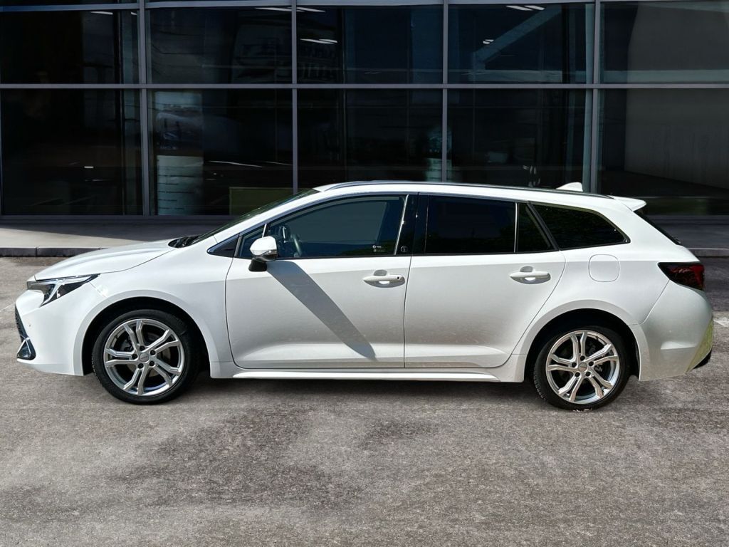 Toyota Corolla 1.8 Hybrid Touring Sports Team Deutschla