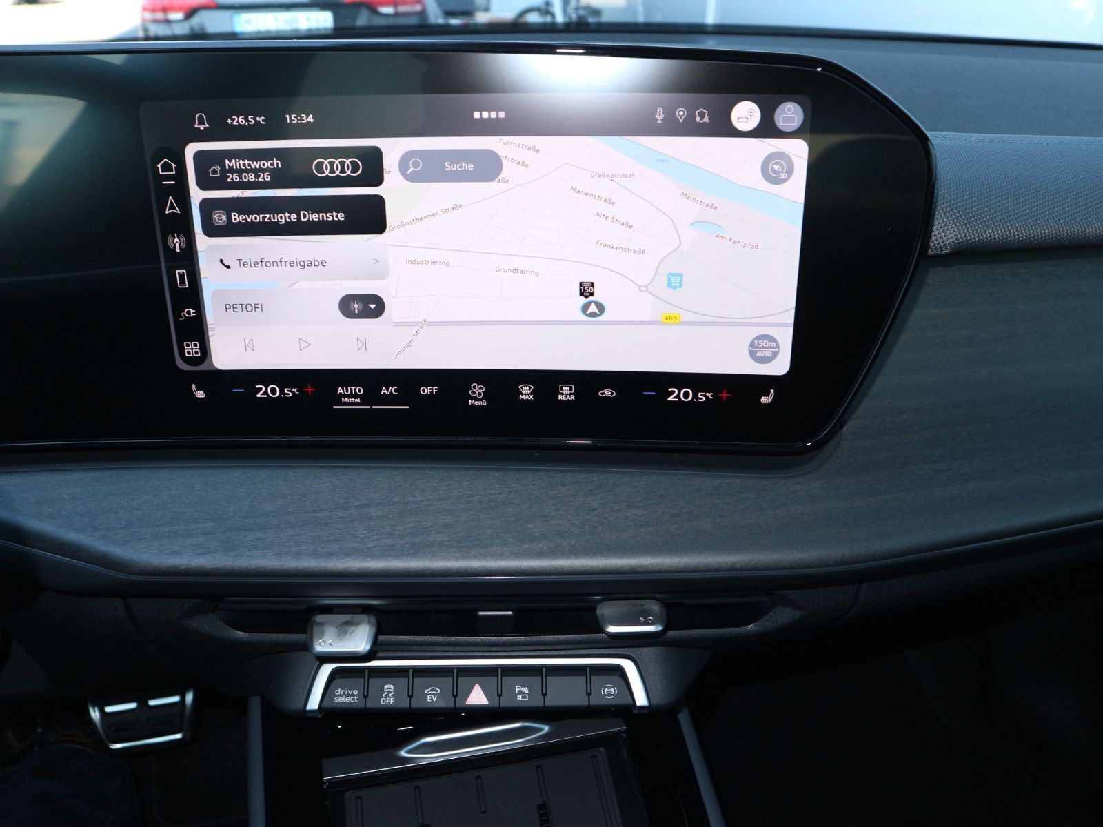 Audi Q3 SUV e-hybrid S tronic S line*0,5%*AHK*LED*ACC