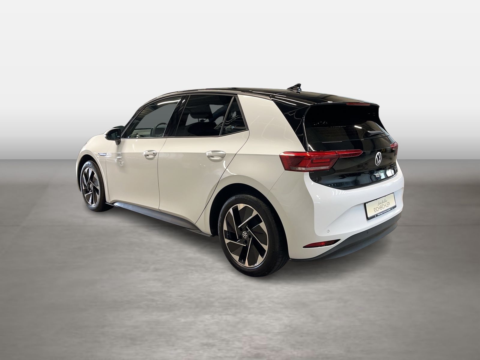Volkswagen ID.3 Pure Performance - Samsaru's Car Outlet
