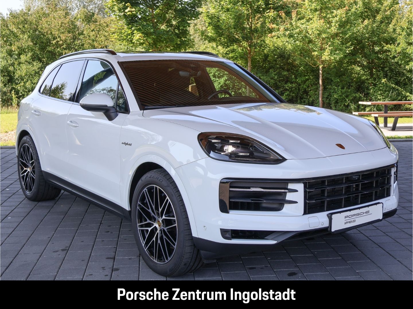 Porsche Cayenne E-Hybrid, Panorama, Luftfederung, Surrou