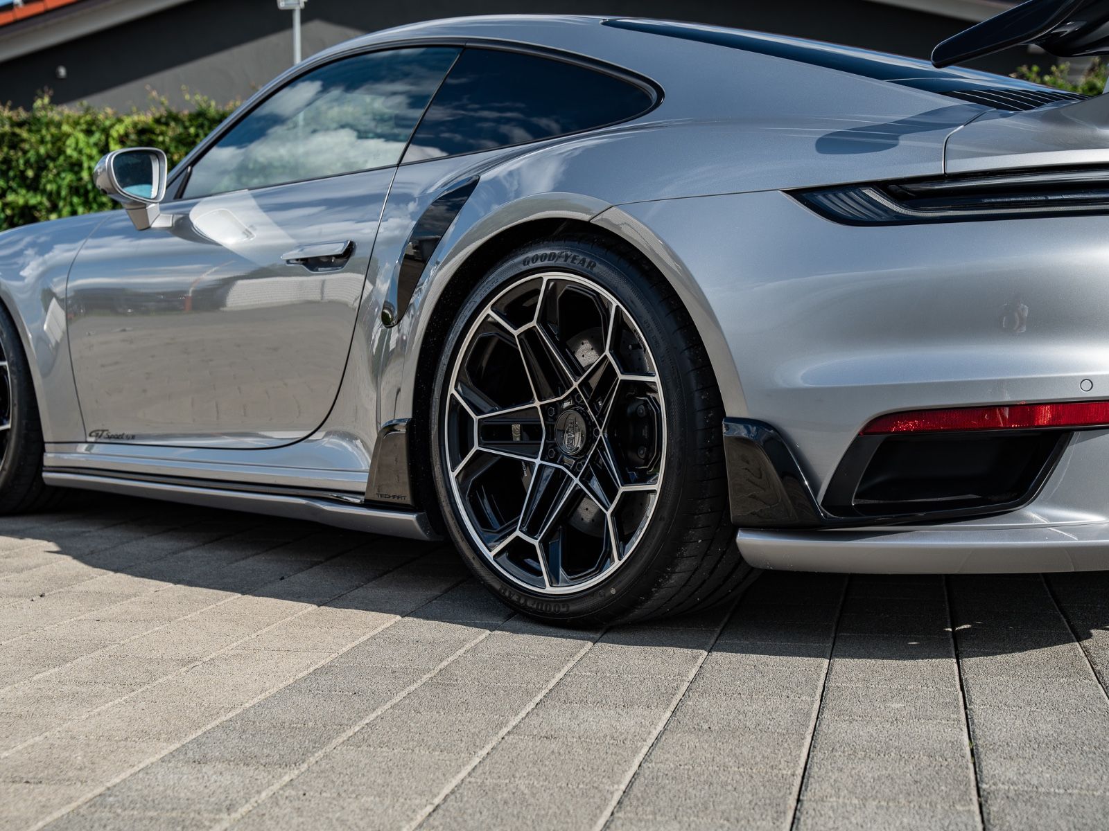 Porsche 992 GT Sport / Limitiert / TECHART / Unfallfrei