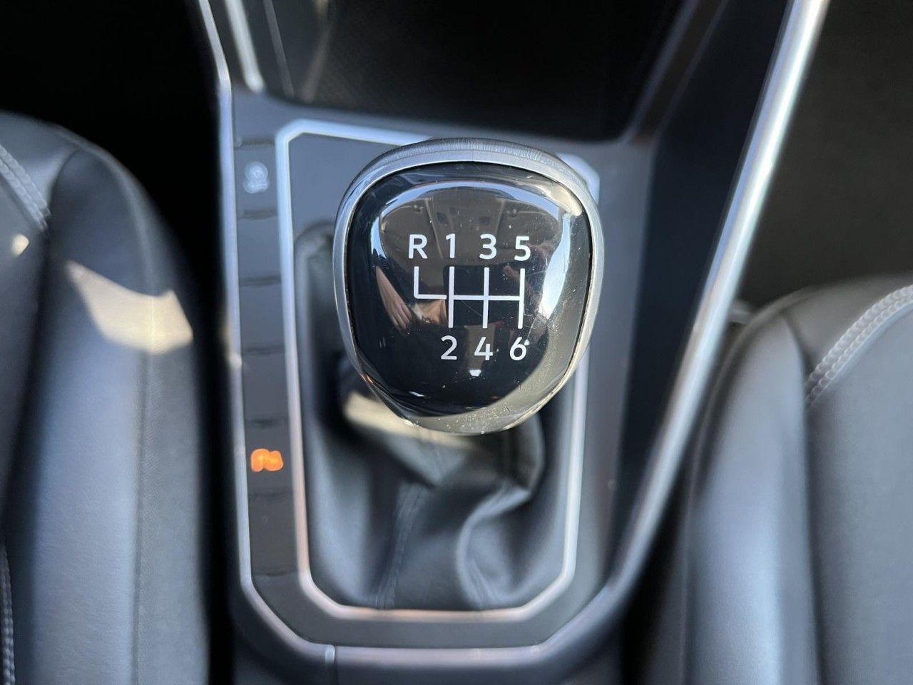 Volkswagen Taigo 1.0 TSI Style - Samsaru's Car Outlet