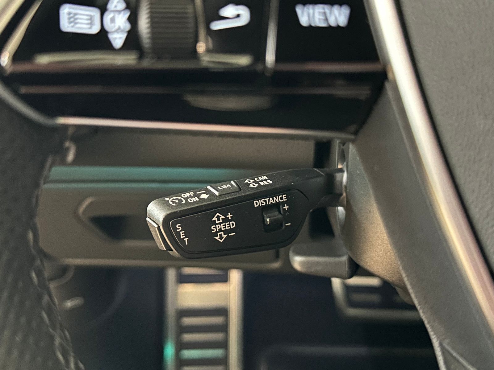 Audi A6 Avant 40 TDI quattro S tronic S line - Samsaru's Car Outlet