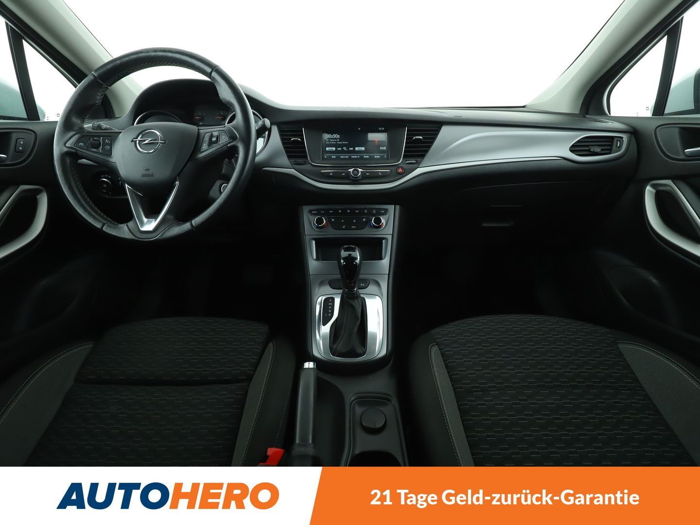 Opel Astra 1.5 CDTI Edition - Samsaru's Car Outlet