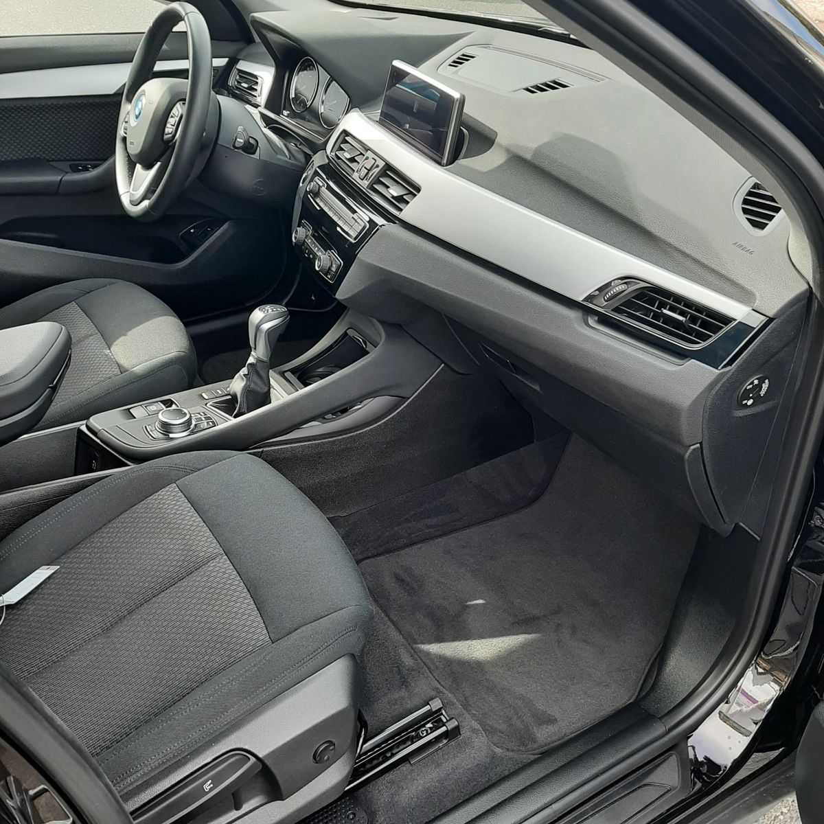 BMW X1 xDrive 25e - Samsaru's Car Outlet