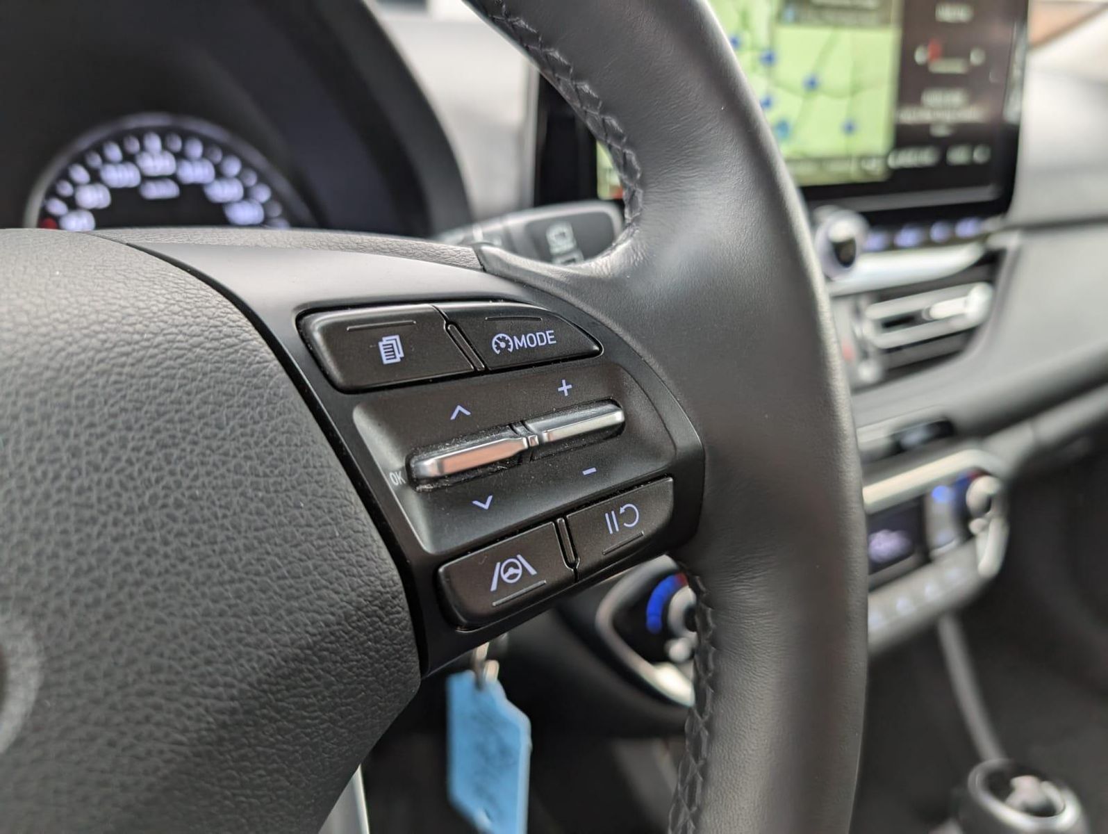 Hyundai i30 1.0 T-GDI Trend - Samsaru's Car Outlet