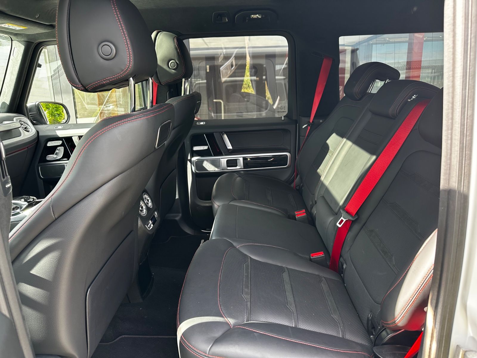 Mercedes-Benz G 63 AMG - Samsaru's Car Outlet