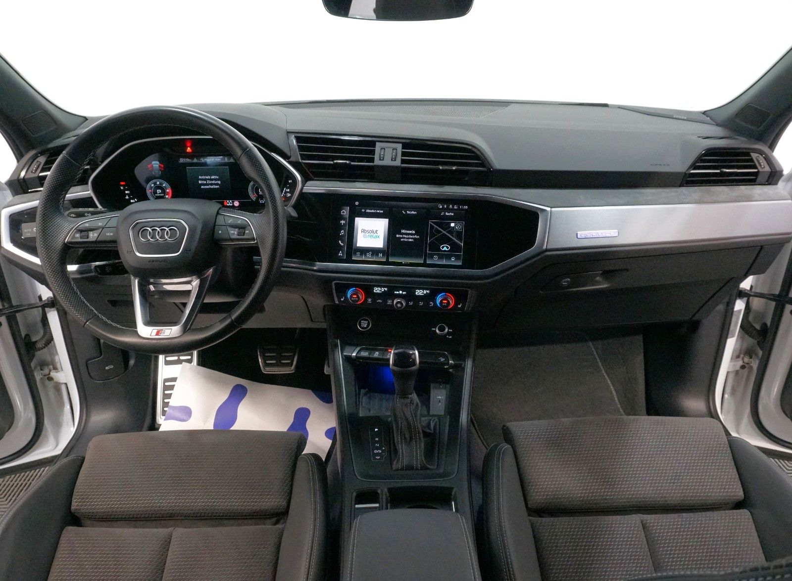 Audi Q3 Sportback 2.0 40 TDI quattro S line*STDHZ*AHK
