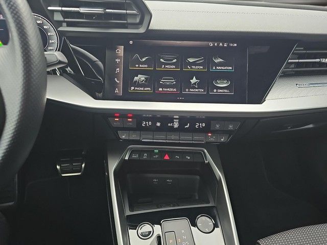 Audi A3 Sportback 45 TFSI e S line S tronic B&O LED