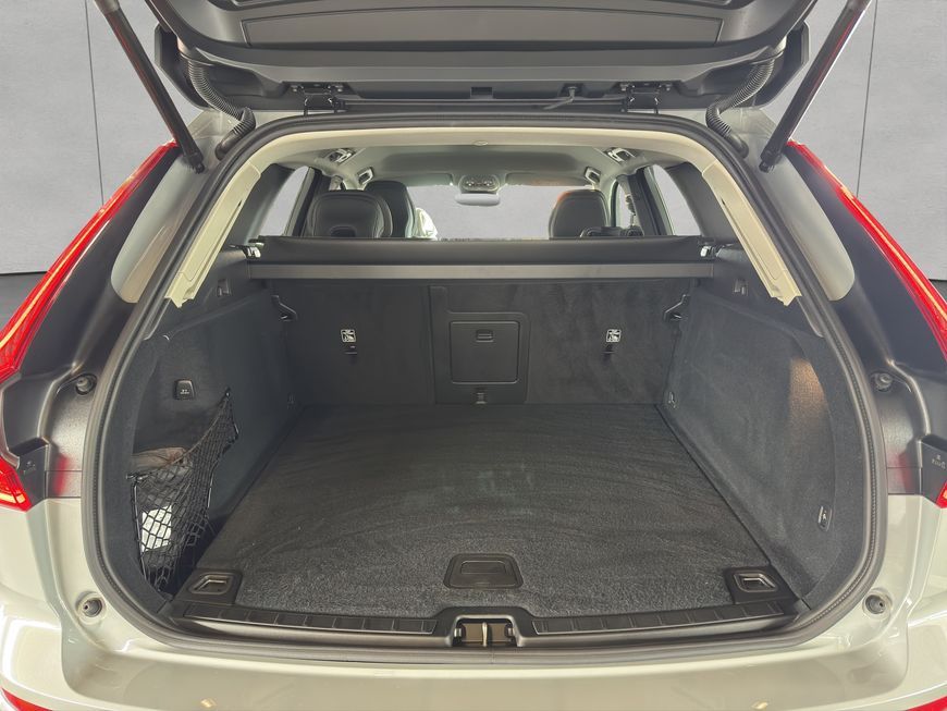 Volvo XC60 B5 B AWD Core