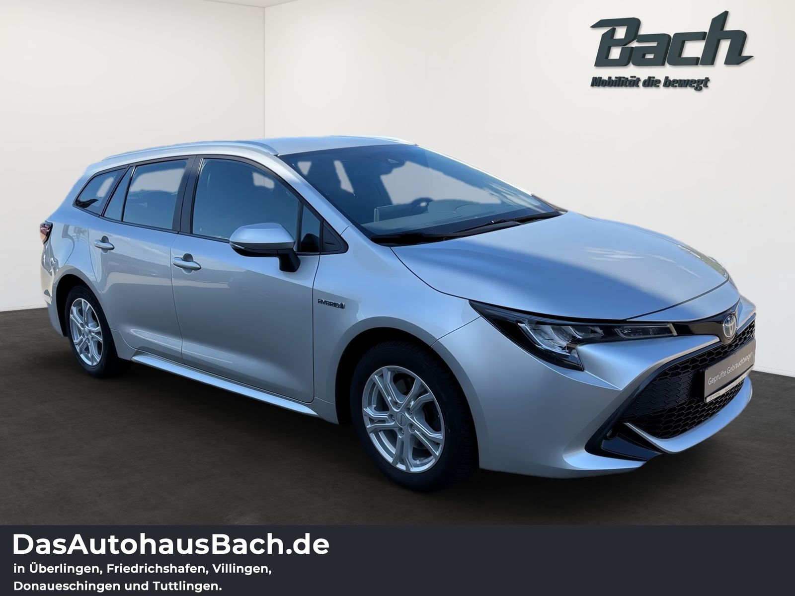 Toyota Corolla Touring Sports 2.0l Hybrid Business - Samsaru's Car Outlet