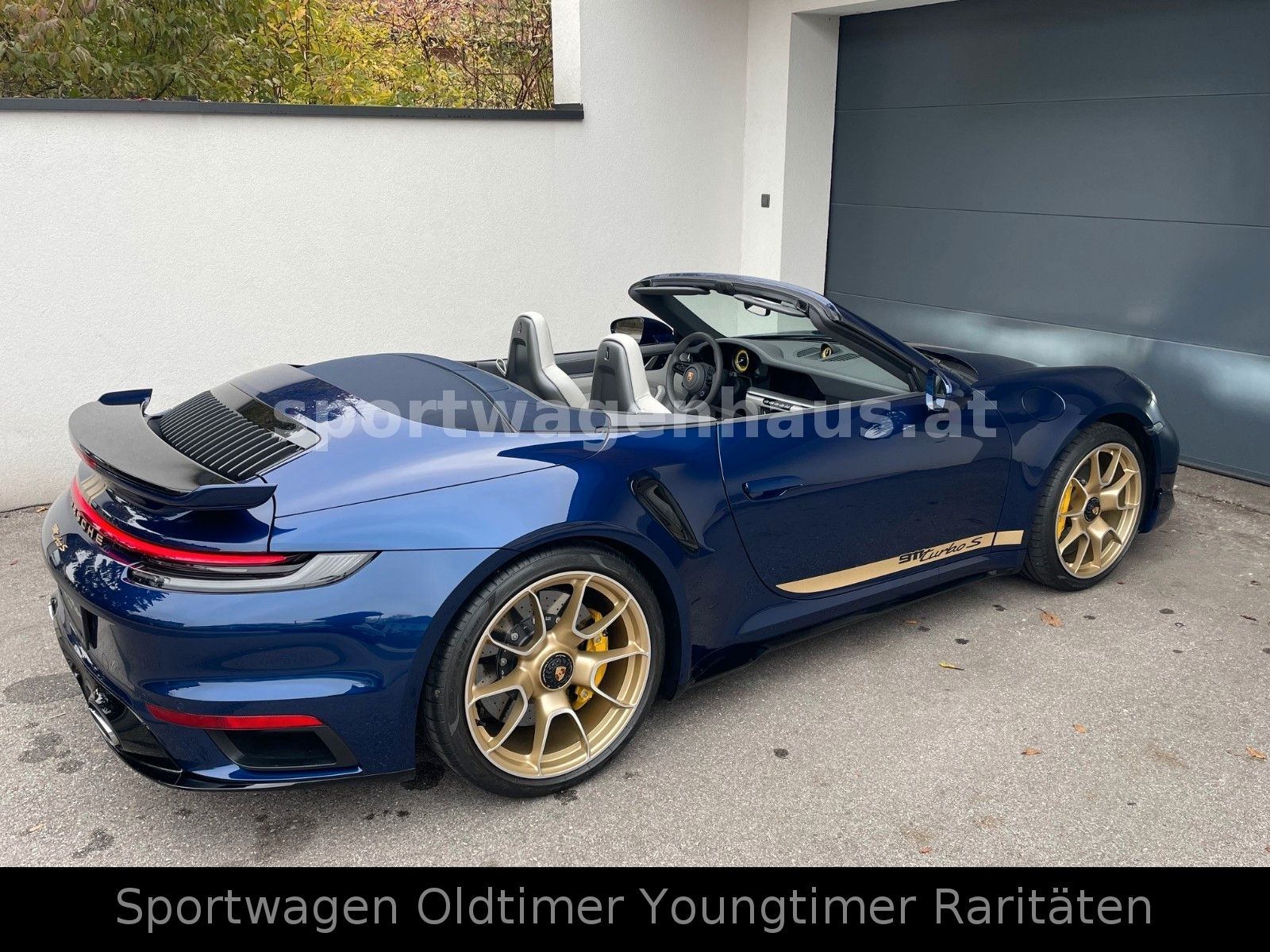 Porsche 911 992 Turbo S - Samsaru's Car Outlet