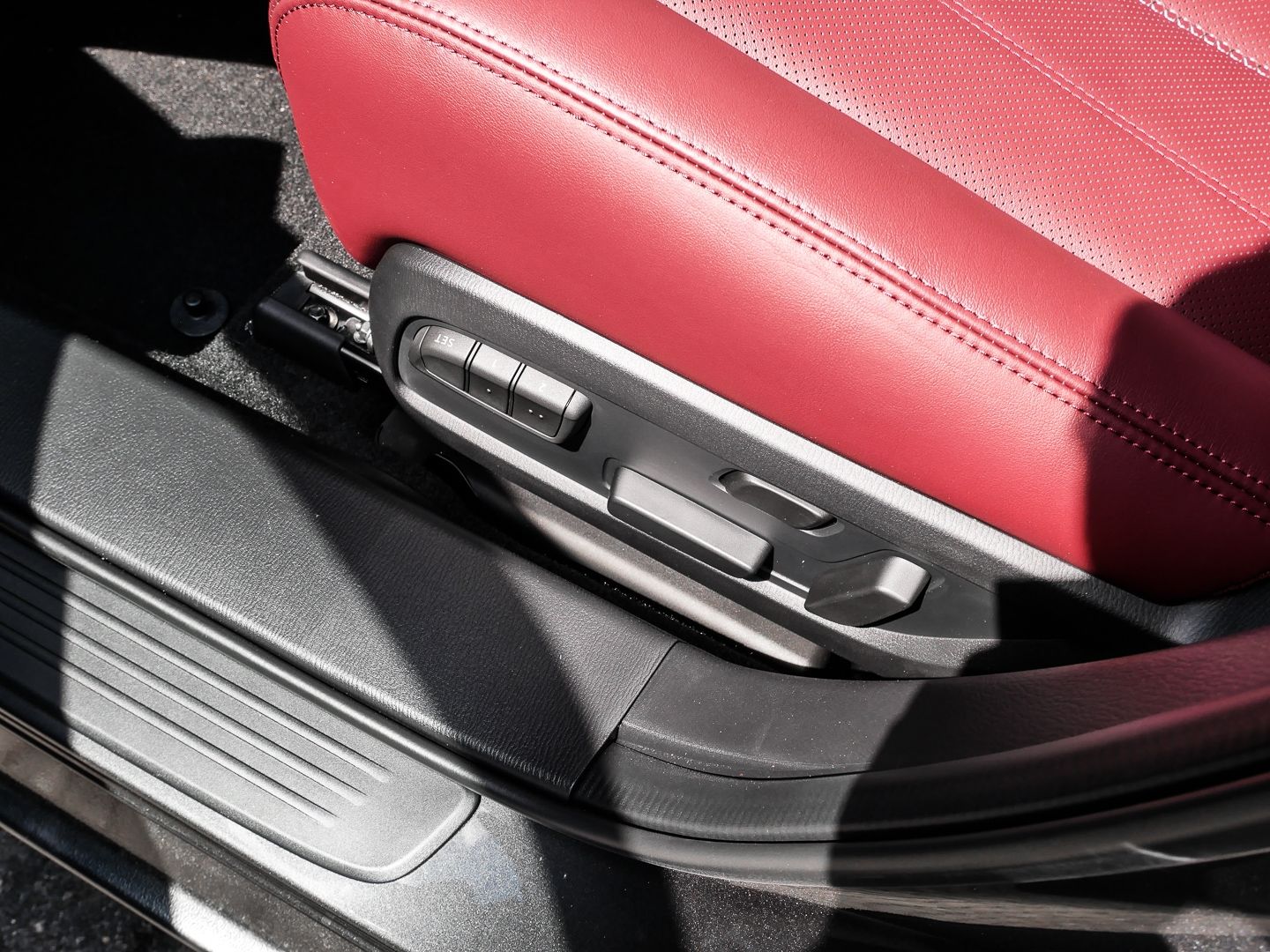 Mazda 6 SK 2023 2.5L SKYACTIV-G 194FWD 6AT HOMURA HUD