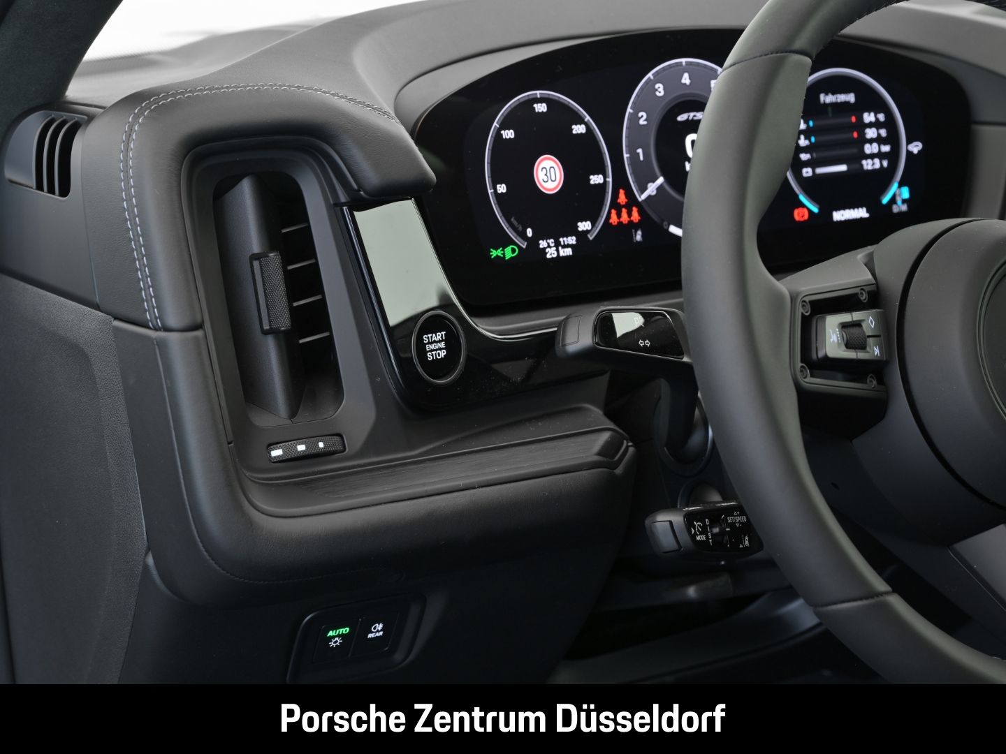 Porsche Cayenne GTS BOSE InnoDrive Surround-View Head-Up