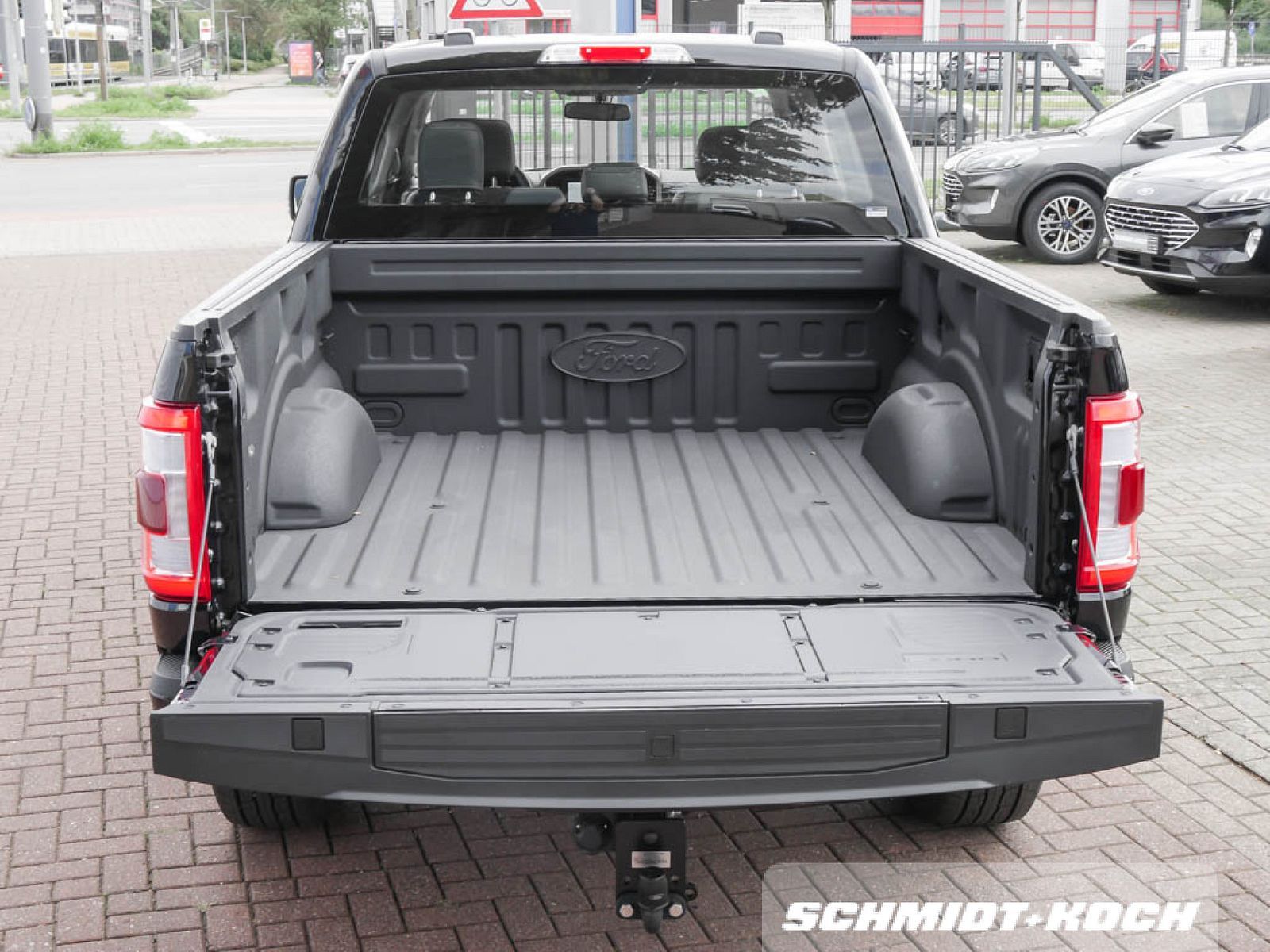 Ford F-150 Limited 4X4 - Samsaru's Car Outlet