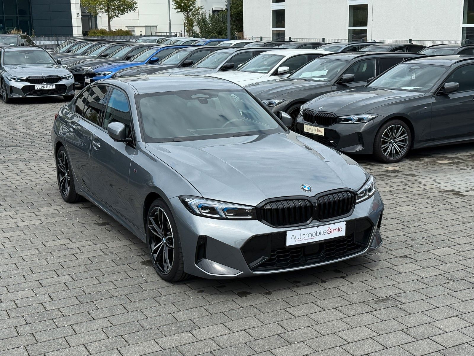 BMW 320d xD M Sport 19" ACC HuD 360° Ambiente StHzg