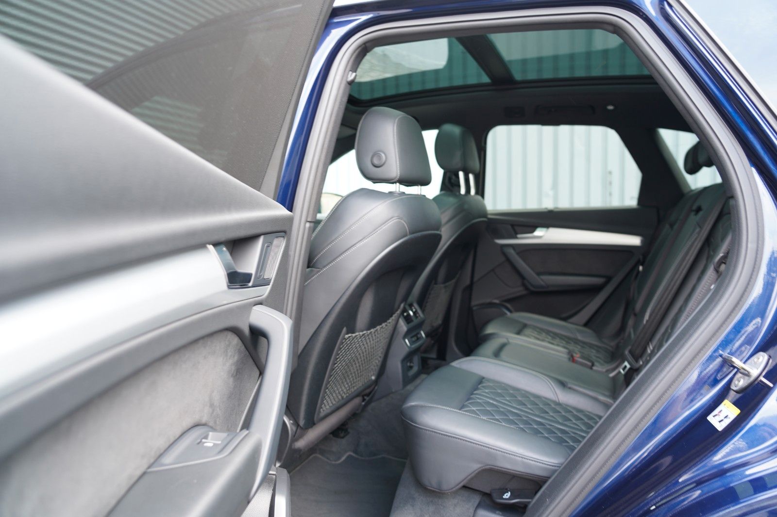 Audi Q5 40TDI quattro S line NAPPA PANO AHK HUD KEY