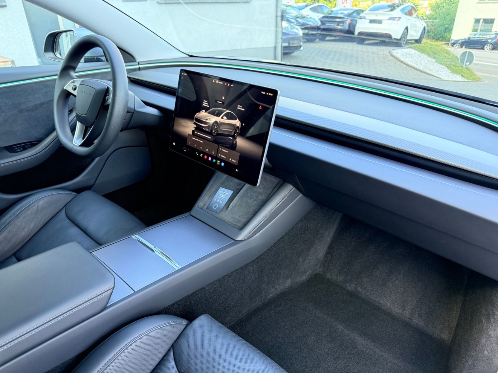 Tesla Model 3 Performance Highland 2025 | Quichsilber