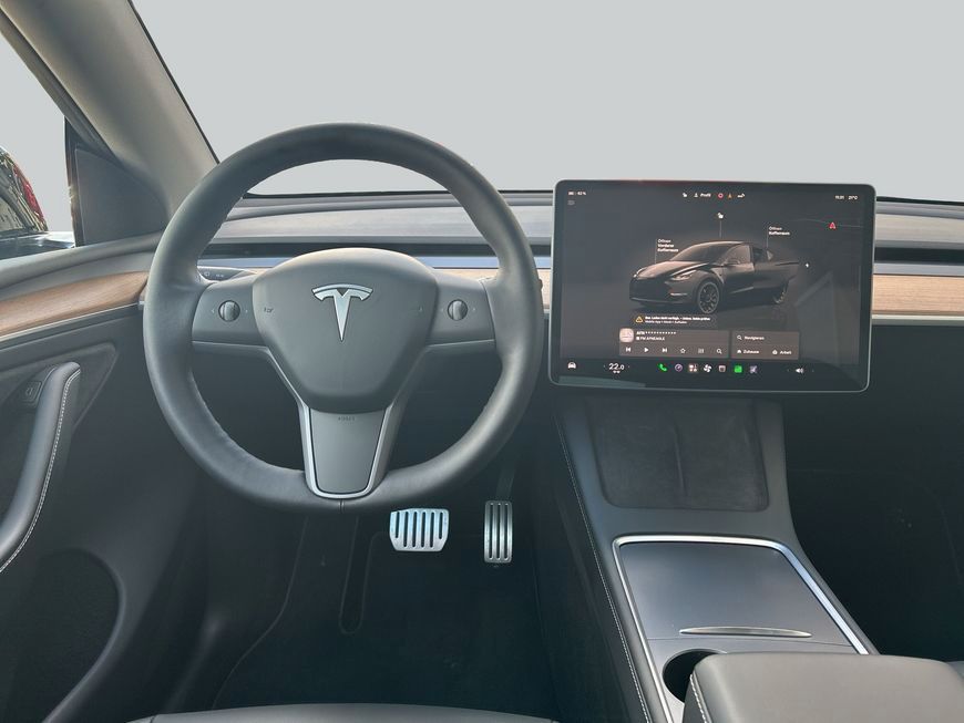 Tesla Model Y Performance Dual Motor AWD
