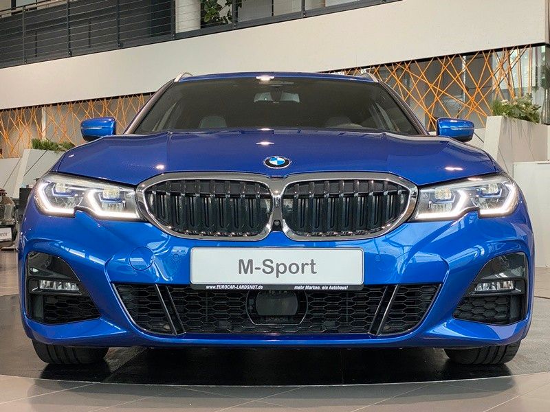 BMW 330i M-Sport - Samsaru's Car Outlet