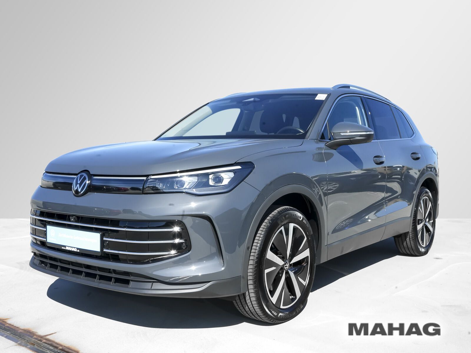 Volkswagen Tiguan Elegance 2,0 TDI 4motion AHK ACC DCC IQ.L