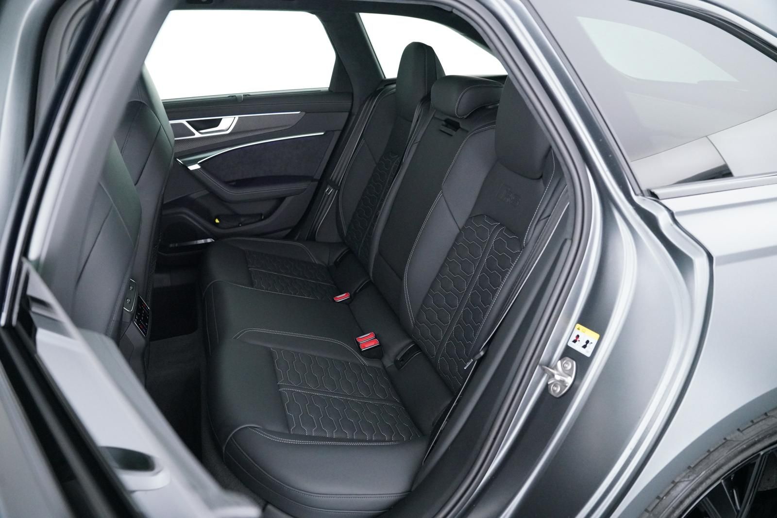 Audi RS6 EINZIGARTIGE AUSSTATTUNG AUDI EXCLUSIVEuvm