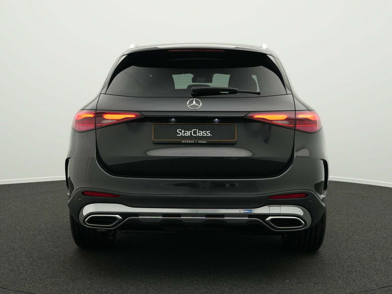 Mercedes-Benz GLC 300 d 4MATIC AMG-Line Pano+Distr+LED+Totw