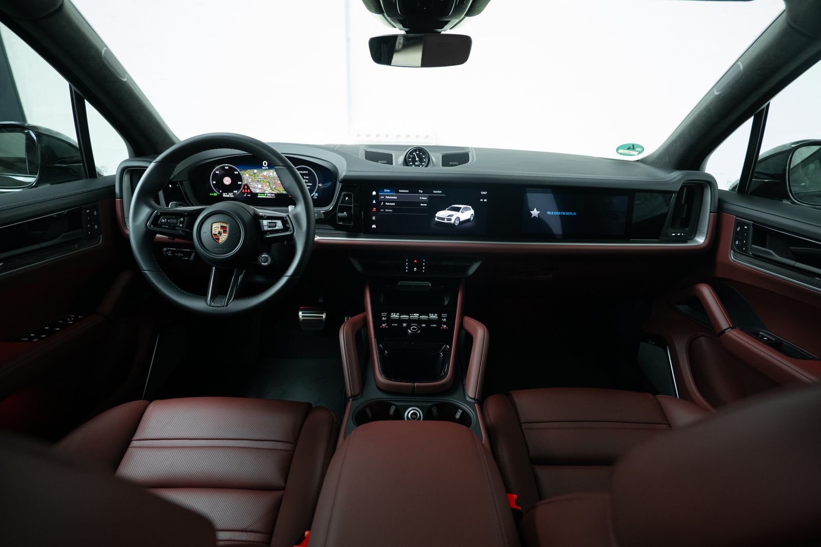 Porsche Cayenne S E-Hybrid I PTS Dunkeloliv I Burmester