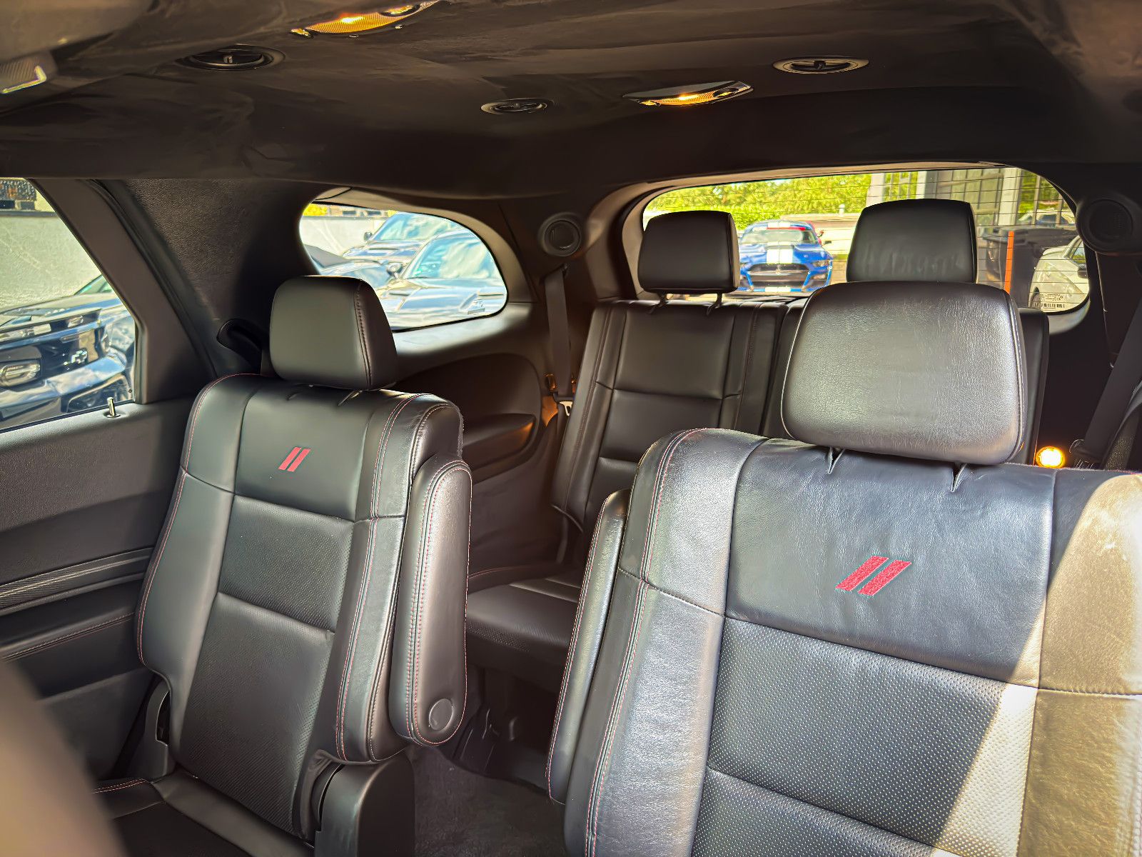 Dodge DURANGO 5.7 V8 *4X4*LED*WIDEBODY*NAVI*EU SPRACHE