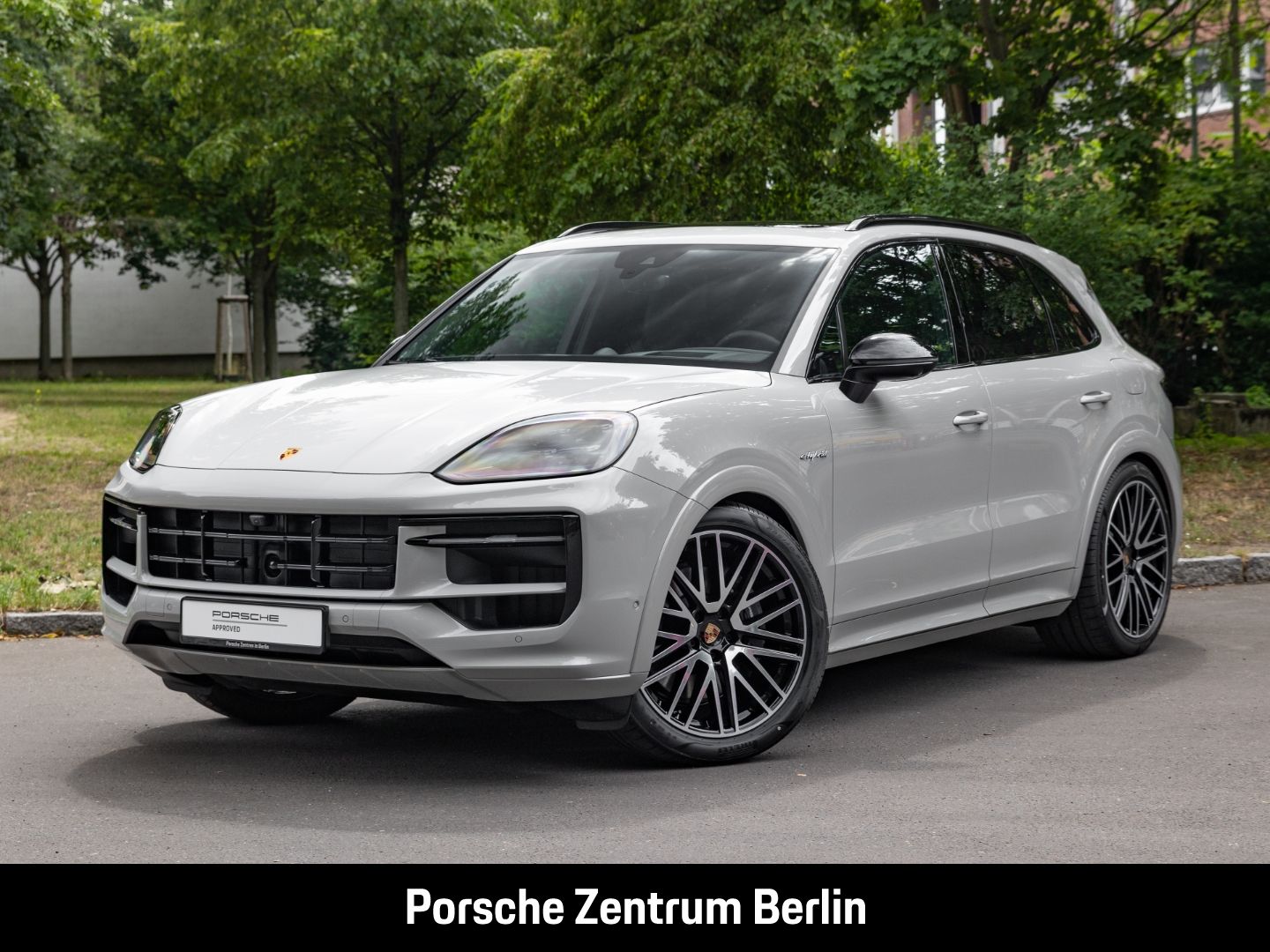 Porsche Cayenne E-Hybrid BOSE InnoDrive Panoramadach LED