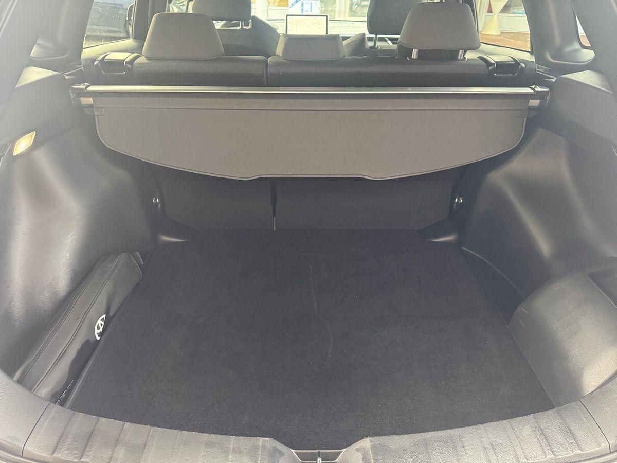Toyota Corolla Cross 2.0 Hybrid Team D + Premium-Paket