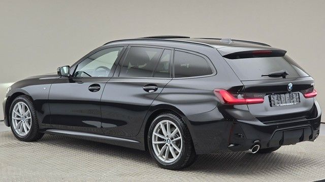 BMW 318i Touring M Sport AHK Panorama !Facelift!