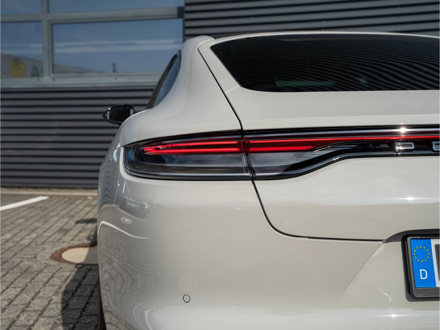 Porsche Panamera 4S E-Hybrid 21'', Panoramadach uvm.