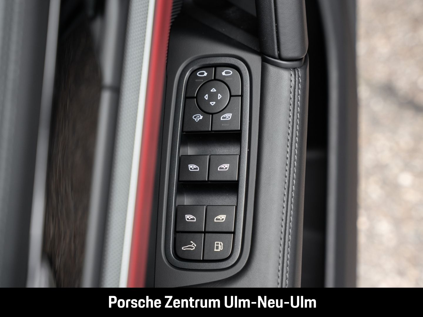 Porsche Cayenne Hinterachslenkung InnoDrive Head-Up