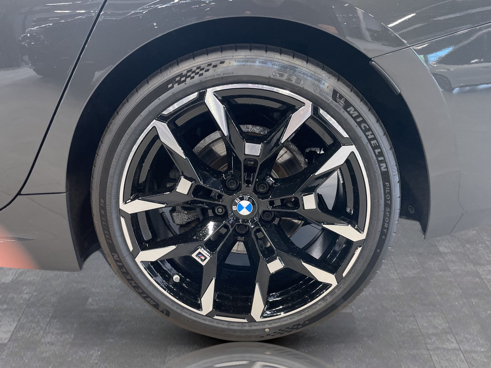 BMW 320d Touring M Sport AHK LiveCockpitProf Kamera