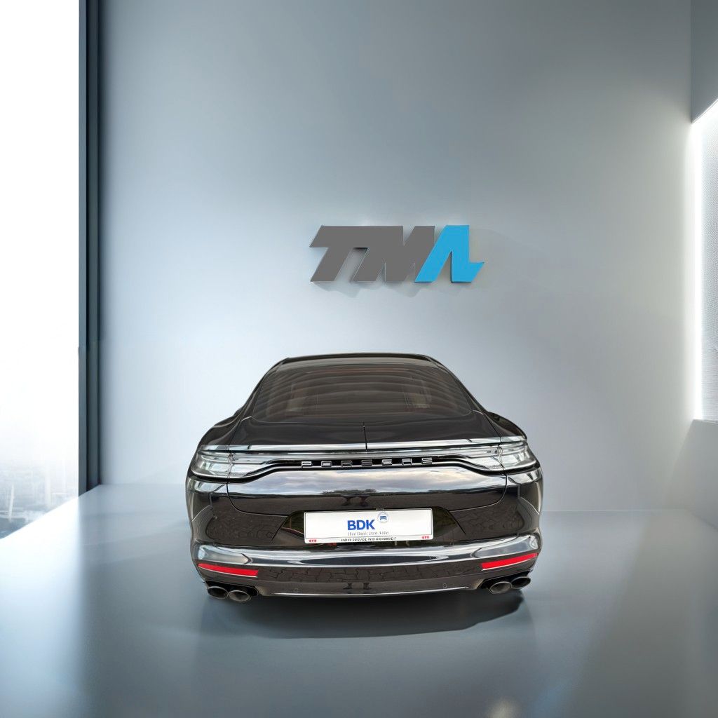 Porsche Panamera Turbo S E-Hybrid Burmester