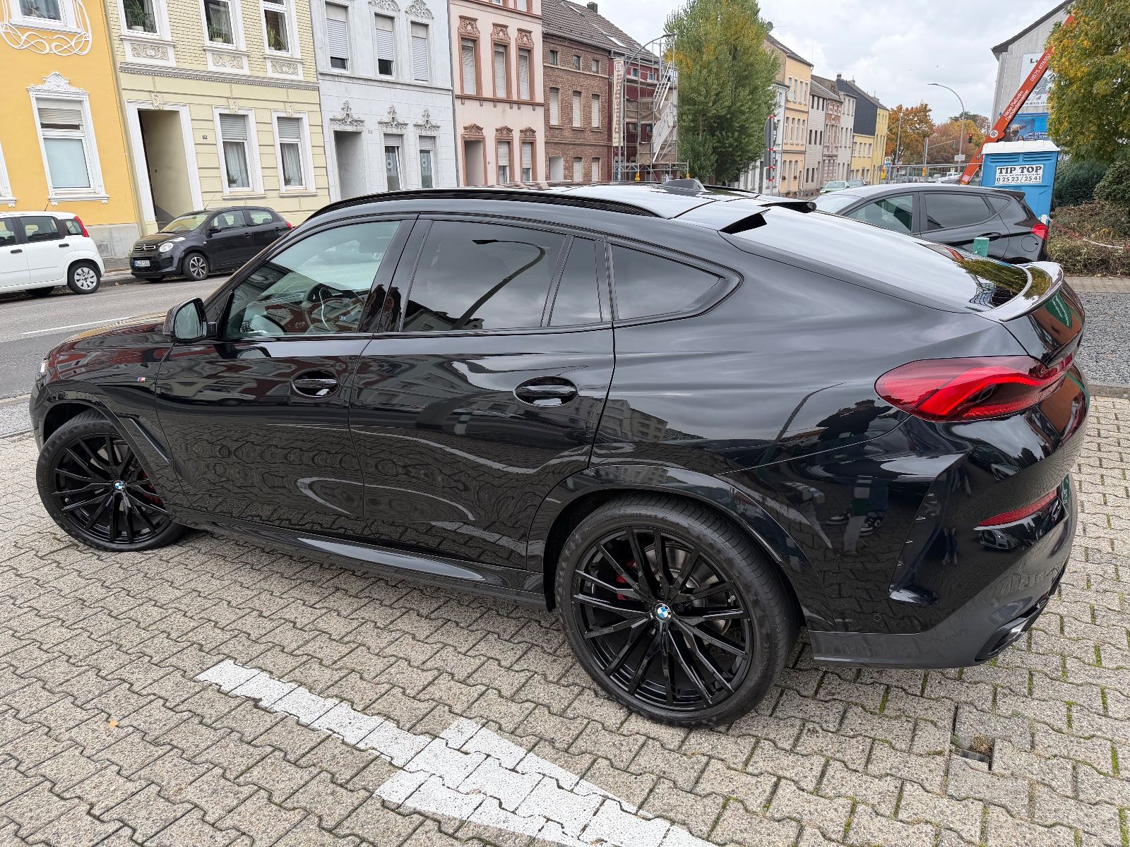 BMW X6 30 d xDrive M Sport ABSOLUT VOLL 22 ZOLL