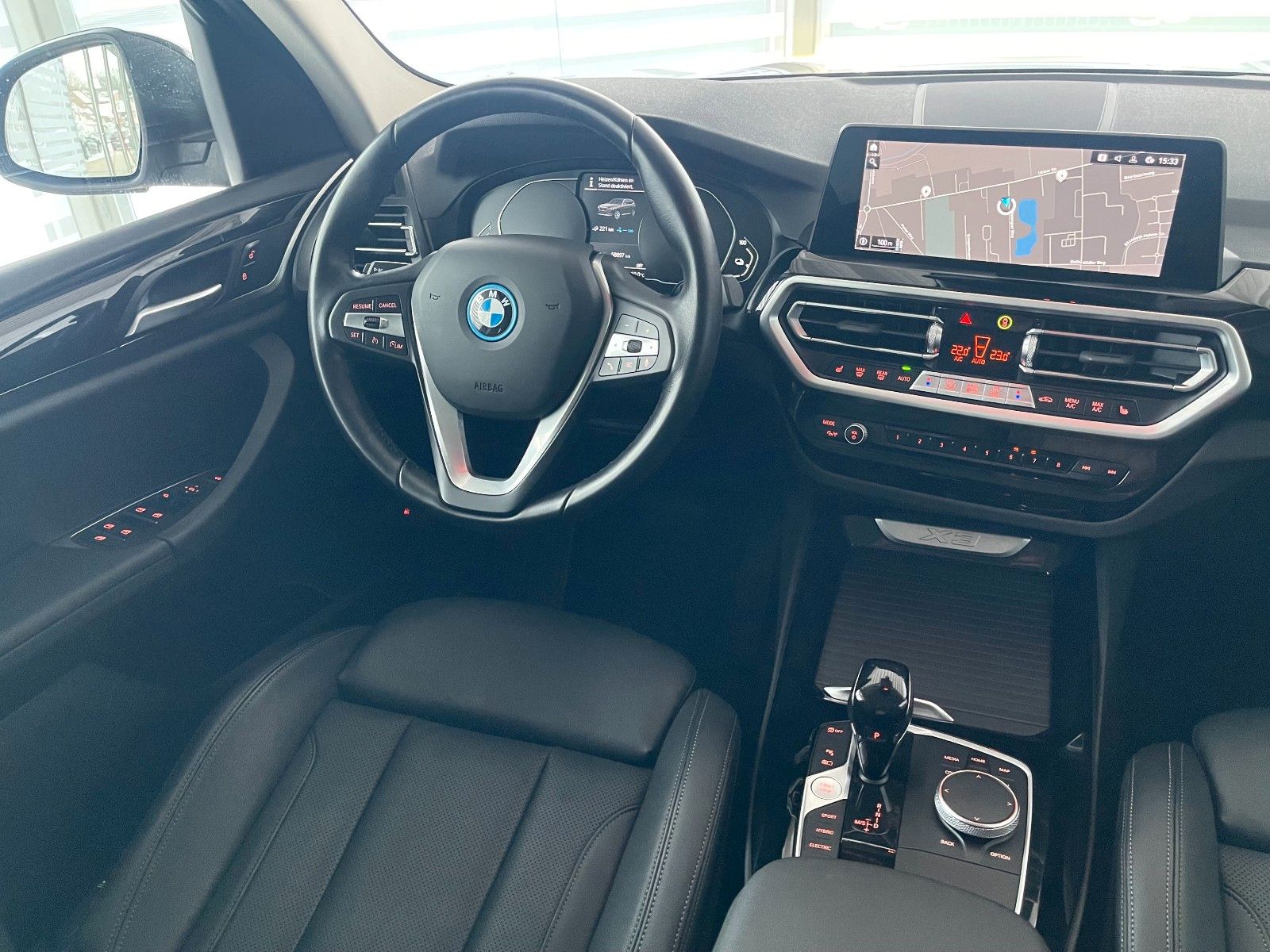 BMW X3 xD30e FACELIFT KAMERA AHK Sportsitze LEDER