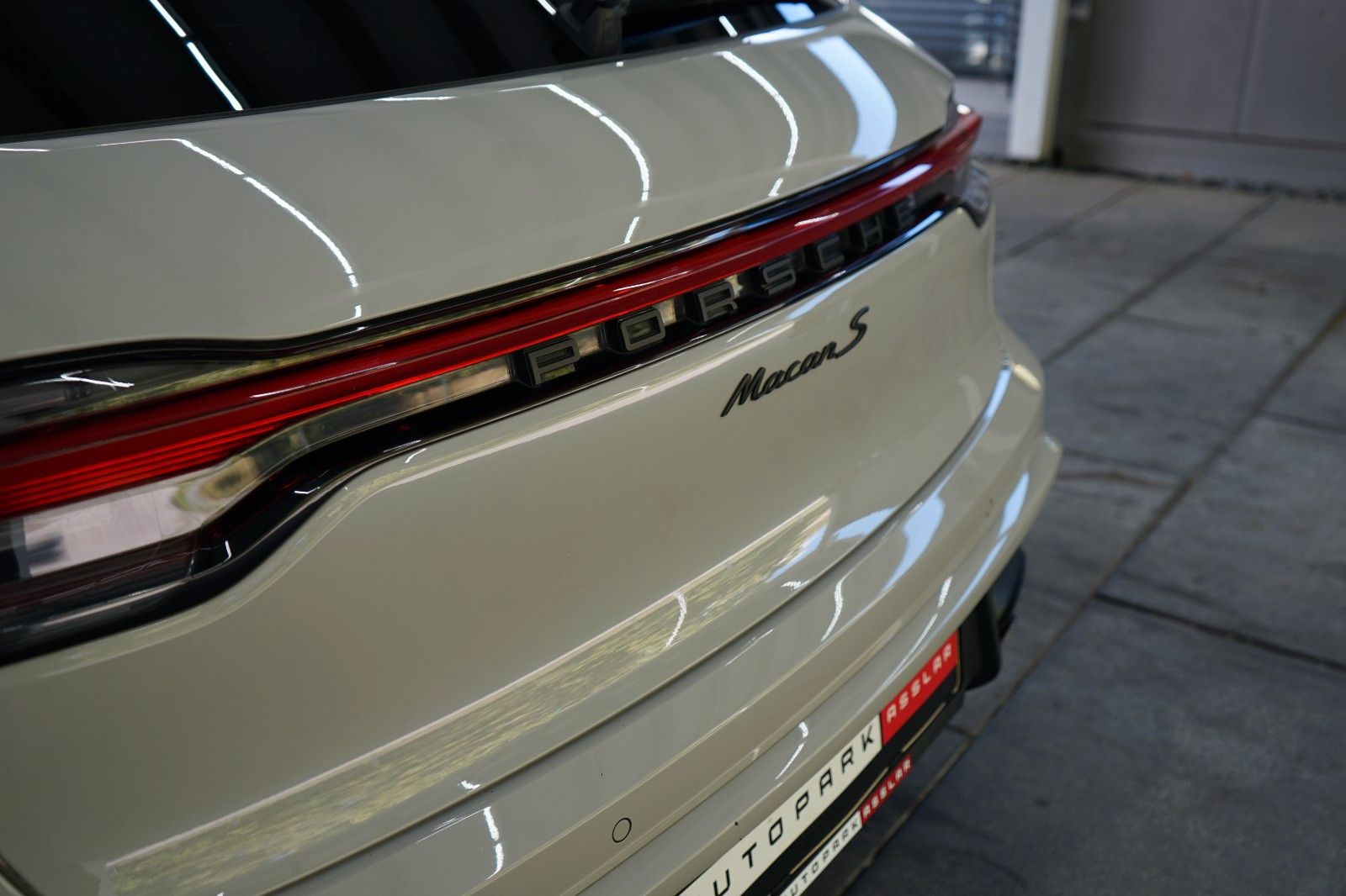 Porsche Macan S MY23/Kreide/LUFT/PANO/ACC/BOSE/MEGA/21z