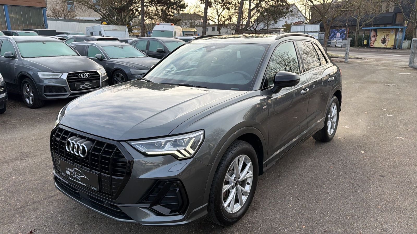Audi Q3 45TFSI quattro S line*MATRIX-LED*VIRTUAL*NAVI