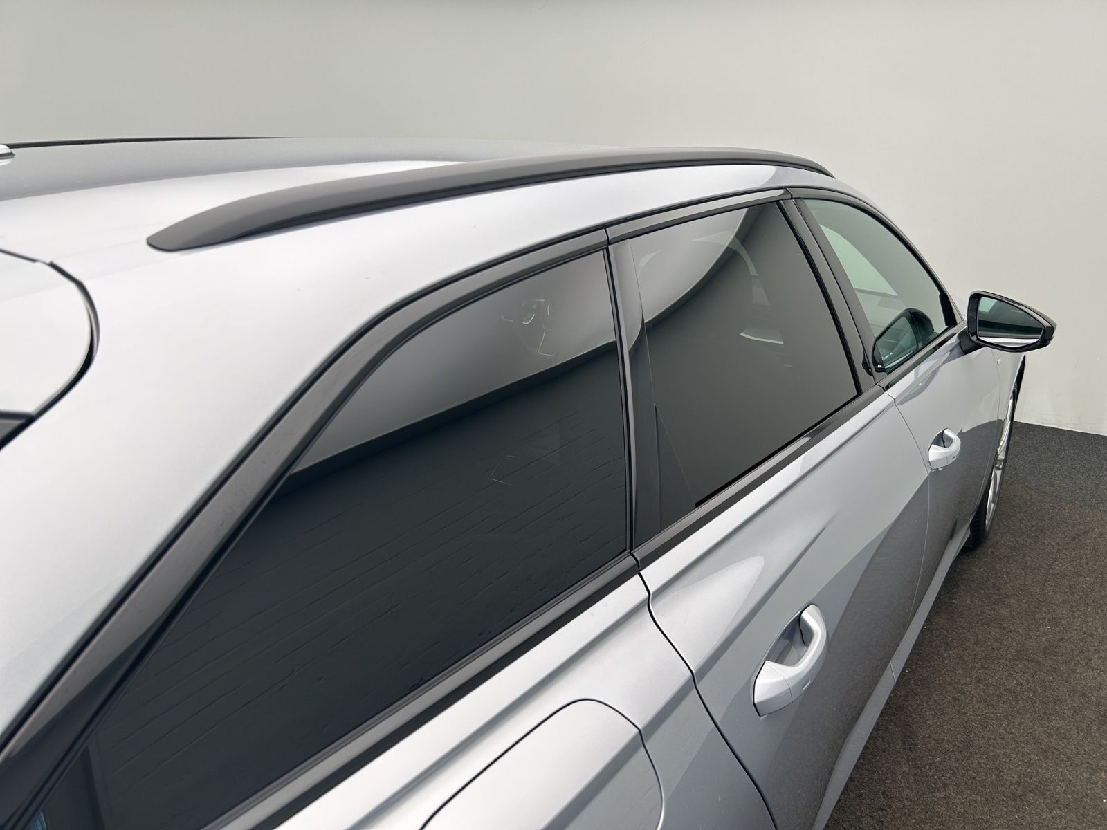 Audi A6 Avant 45 TFSI S-LINE*NAVI-PLUS*MATRIX*HUD*AHK