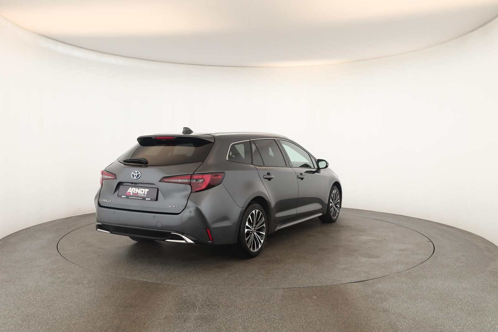 Toyota Corolla Touring Sports 1.8 CVT Team D Navi Kam