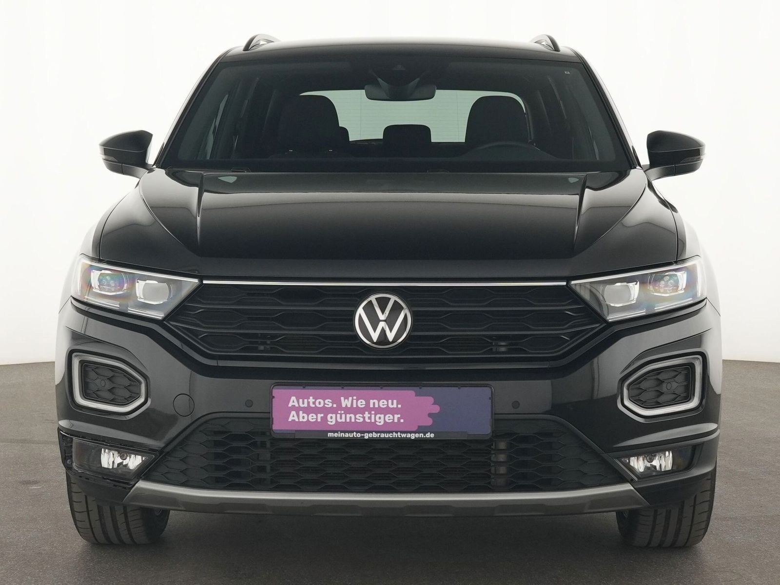 Volkswagen T-Roc Sport - Samsaru's Car Outlet