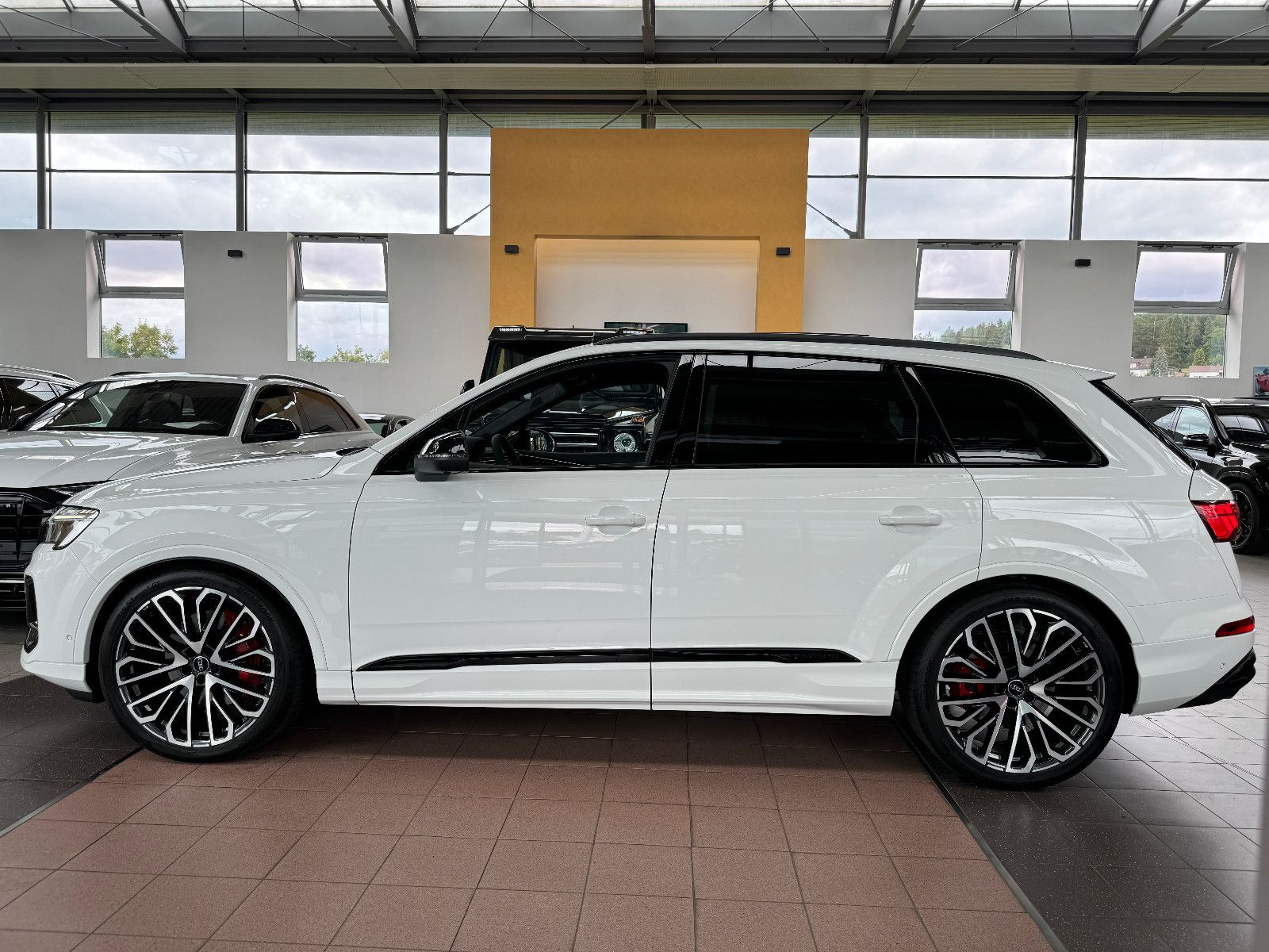 Audi Q7 50 TDI 2x S line Wankstabilisierung OLED Matr