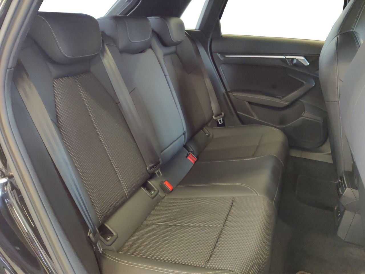 Audi A3 Sportback 45 TFSI e S tronic S line, Matrix