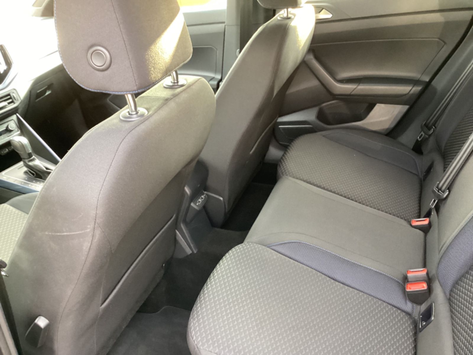 Volkswagen Polo VI United - Samsaru's Car Outlet