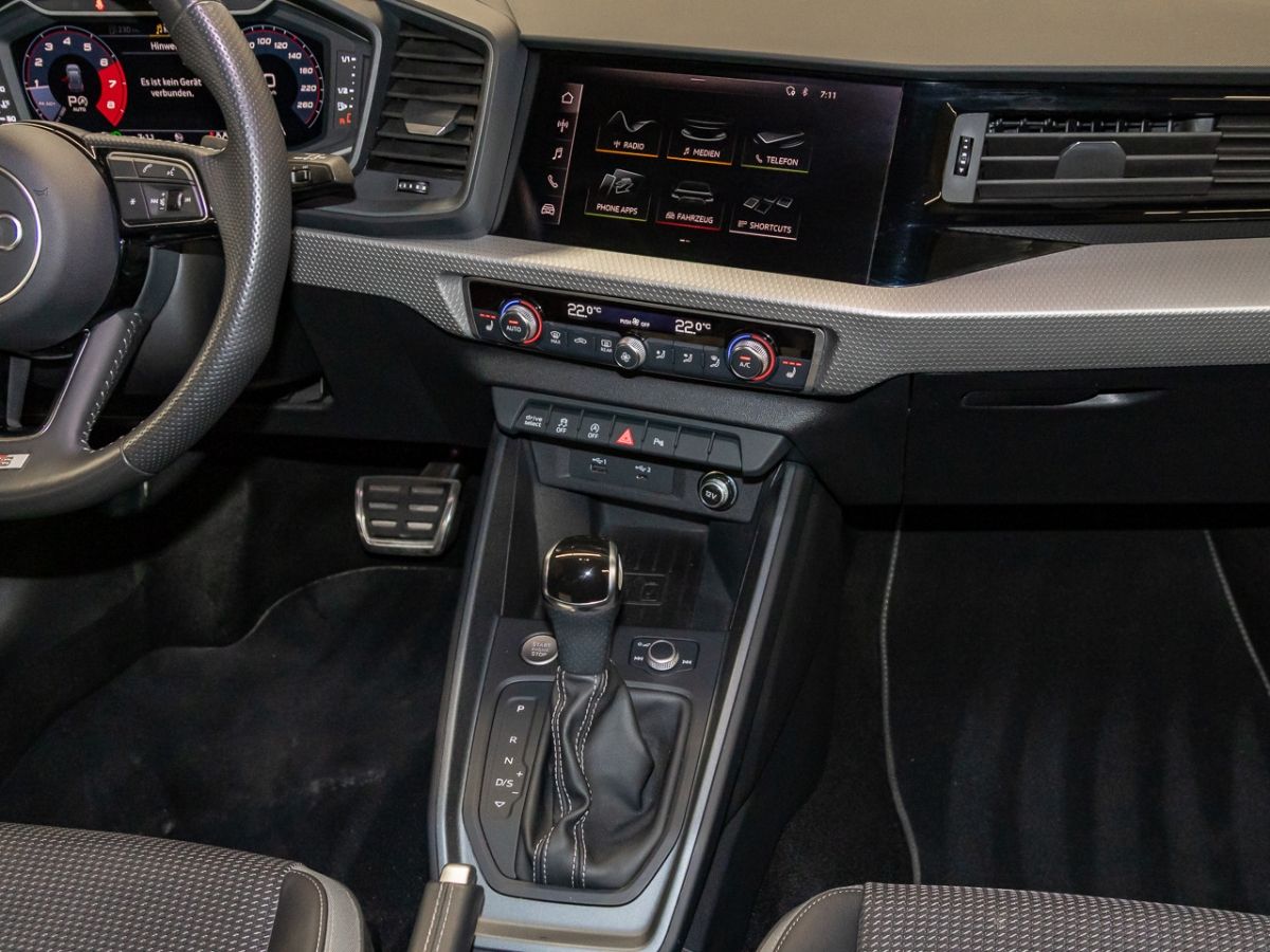 Audi A1 Sportback 40 TFSI S line - Samsaru's Car Outlet