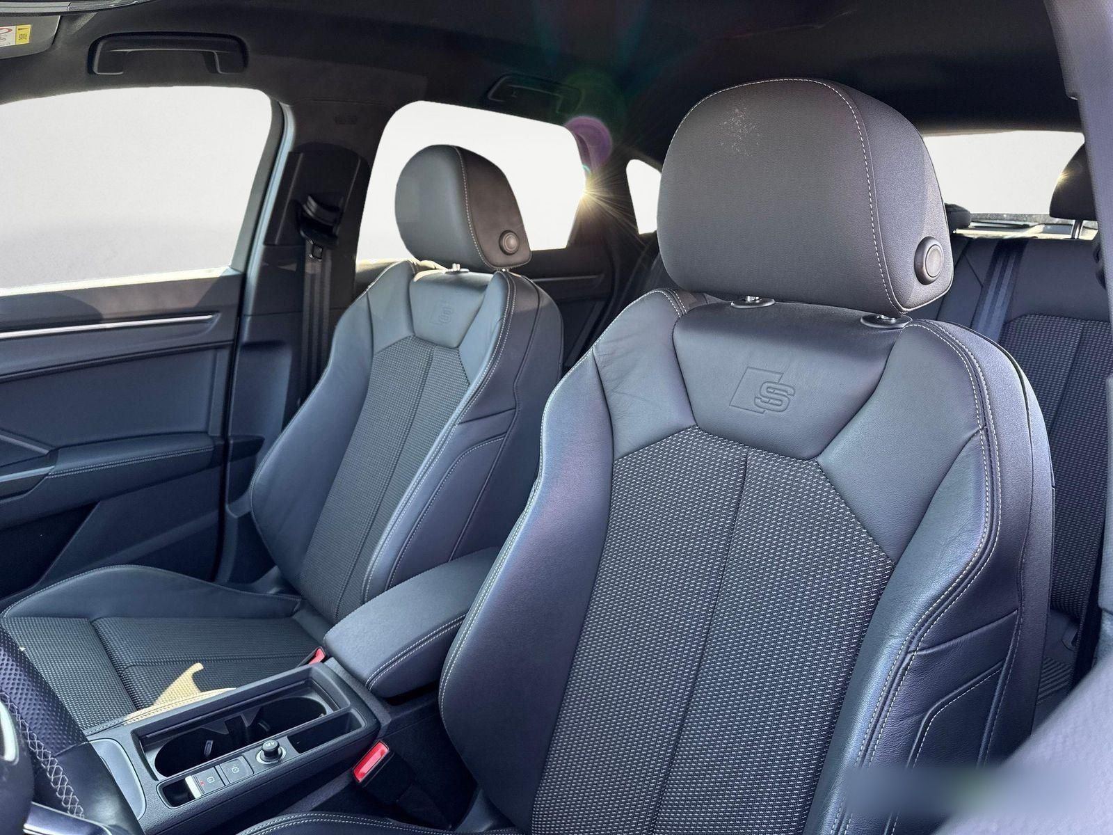 Audi Q3 Sportback 40 TFSI quattro S line - Samsaru's Car Outlet