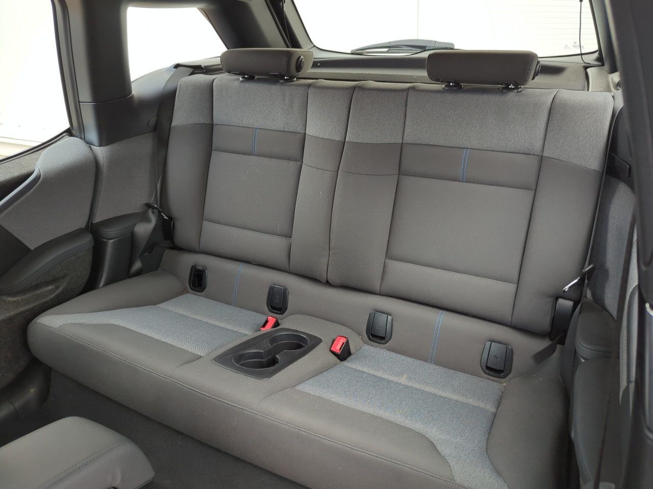 BMW i3 120Ah - Samsaru's Car Outlet